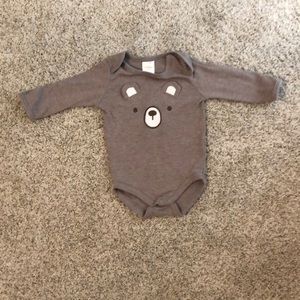 Gymboree bear long sleeve onesie